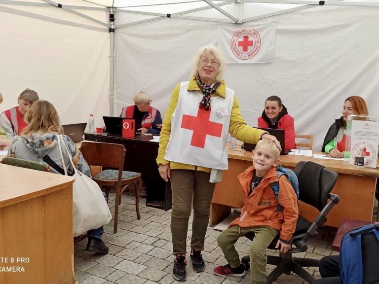 There are 11 points of distribution of humanitarian aid of the Ukrainian Red Cross in Zakarpathia