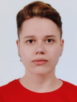 Олена Нестеренко