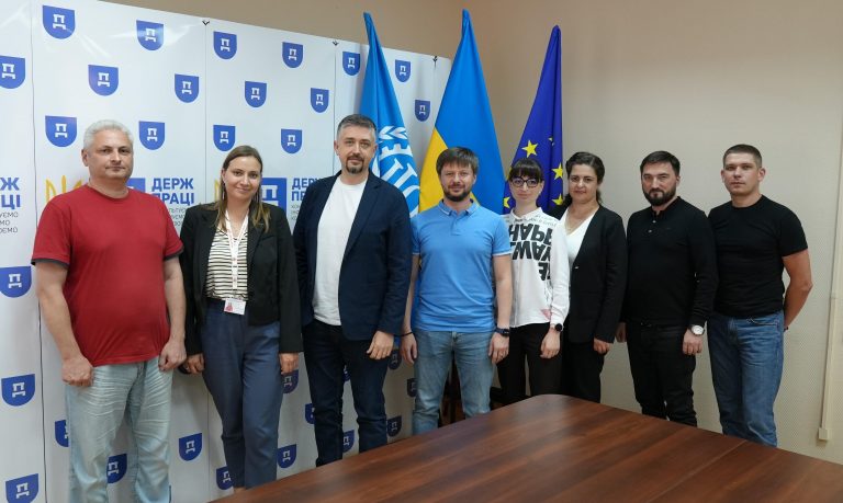 Підписано Меморандум про співпрацю між Українським Червоним Хрестом та Державною службою України з питань праці