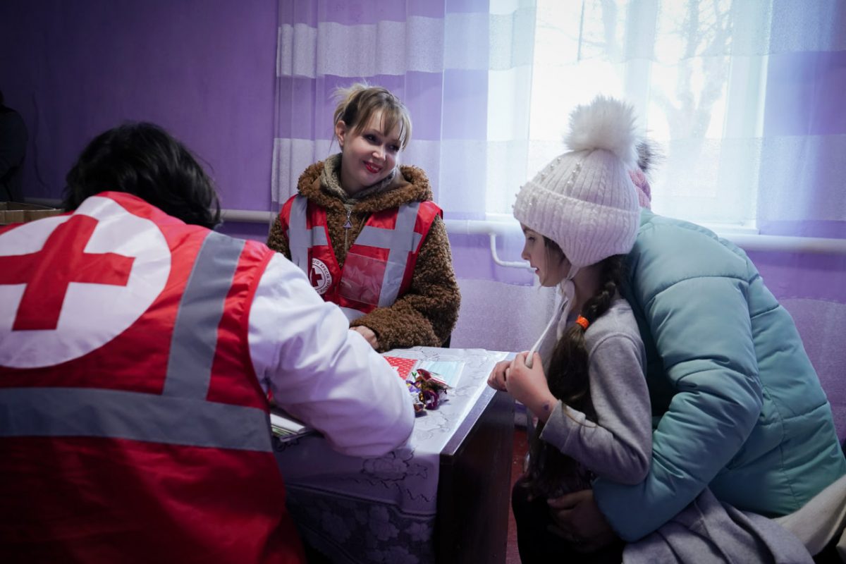 Прийом мобільної медичної бригади Українського Червоного Хреста