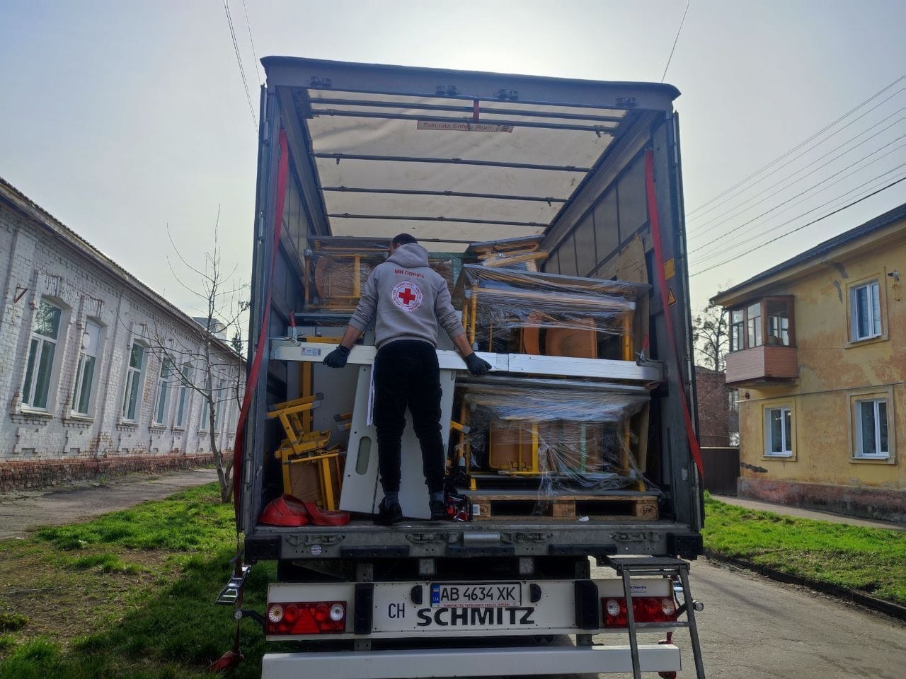 Thanks to the Ukrainian Red Cross, three lyceums in the Chernihiv ...