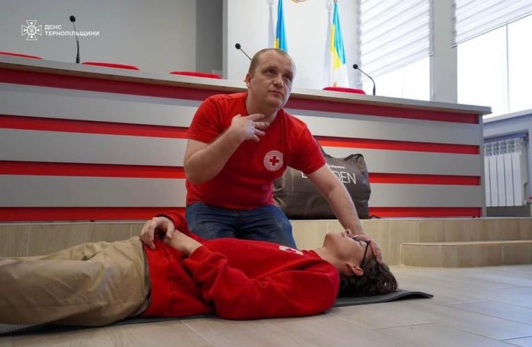 Instructors from the Ternopil Regional Branch of the Ukrainian Red Cross Provide First Aid Training to…