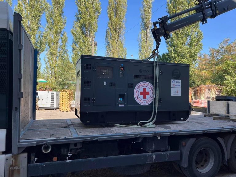 A generator was delivered to the Accident and Emergency City Hospital in Zaporizhzhia