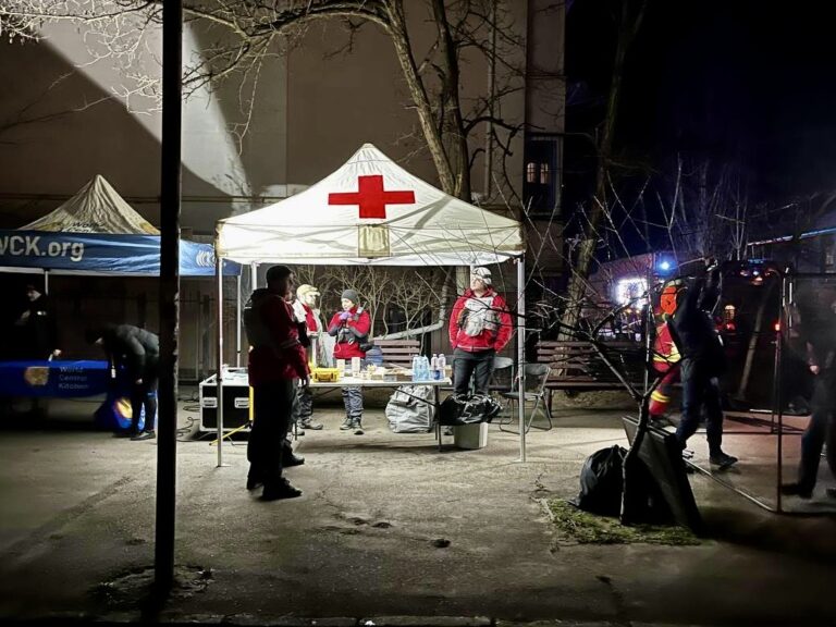 Mykolaiv: The Ukrainian Red Cross responds to the site of a drone attack