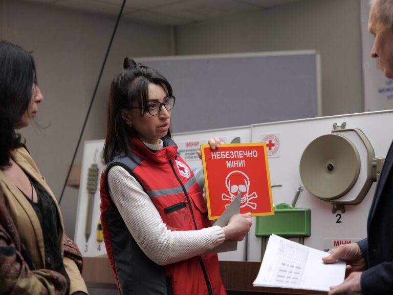 The Ukrainian Red Cross has provided information on mine safety rules to over 300,000 people
