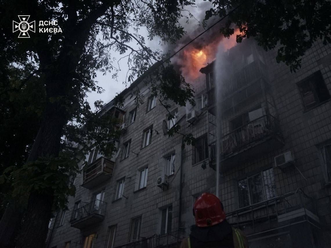 The Ukrainian Red Cross Responds to the Aftermath of the Attack on Kyiv ...