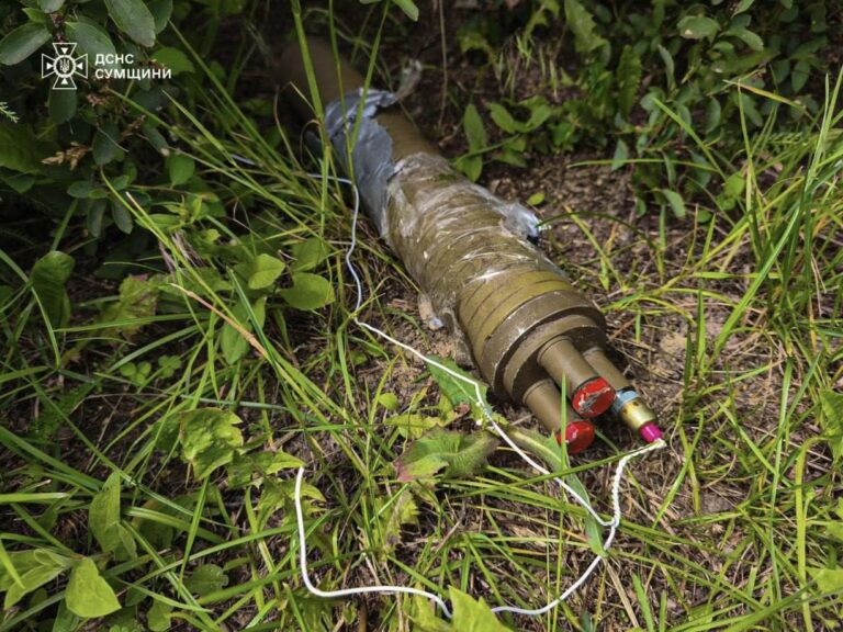 37 вибухонебезпечних предметів — за одну добу на Сумщині
