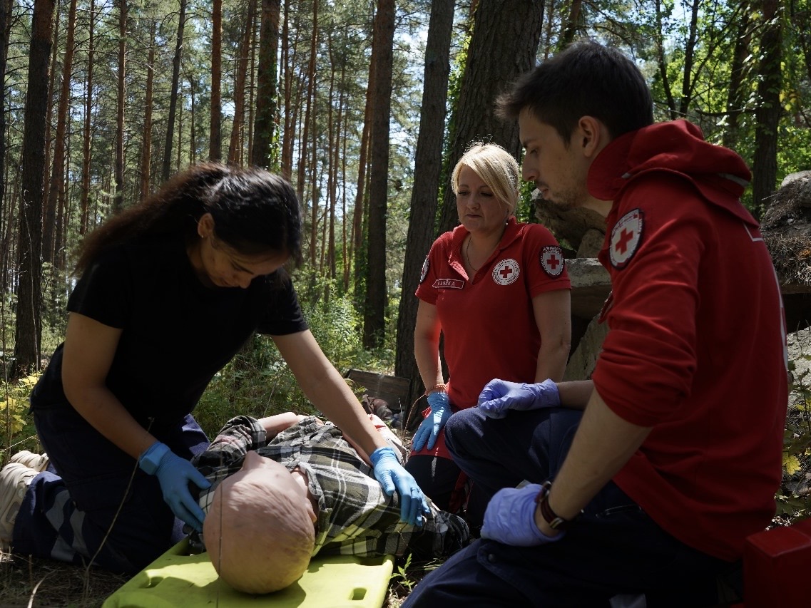 The Ukrainian Red Cross emergency response team conducted training ...