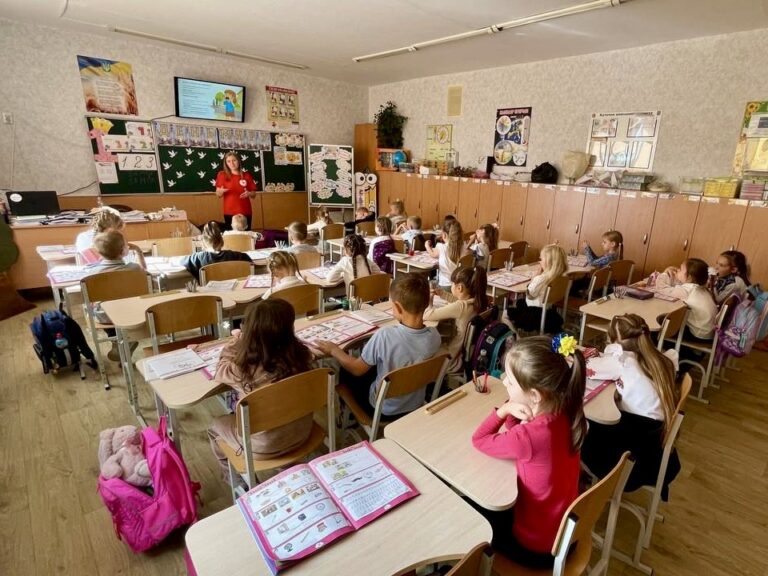 Стартував проєкт Українського Червоного Хреста для дітей «Сесії в класах безпеки»