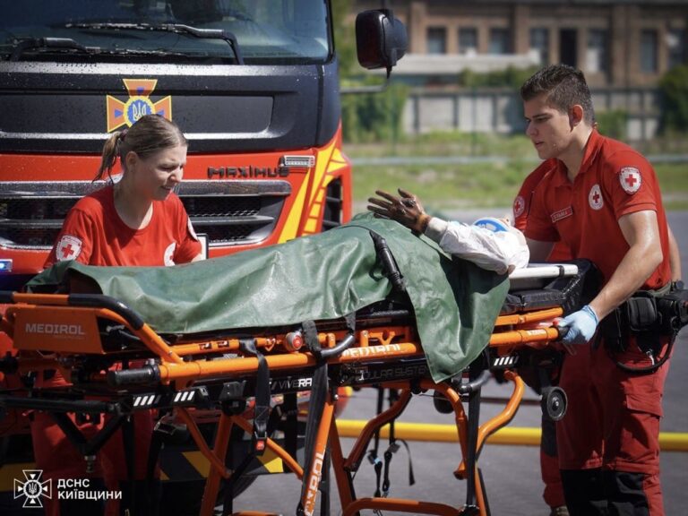 Український Червоний Хрест взяв участь у спільних навчаннях з ДСНС на Київщині