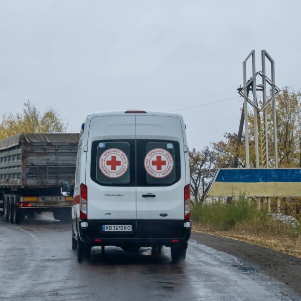 Український Червоний Хрест продовжує евакуацію людей із небезпечних районів Дніпропетровщини