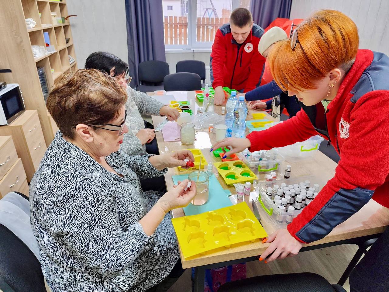 photo_5325865868195918430_y