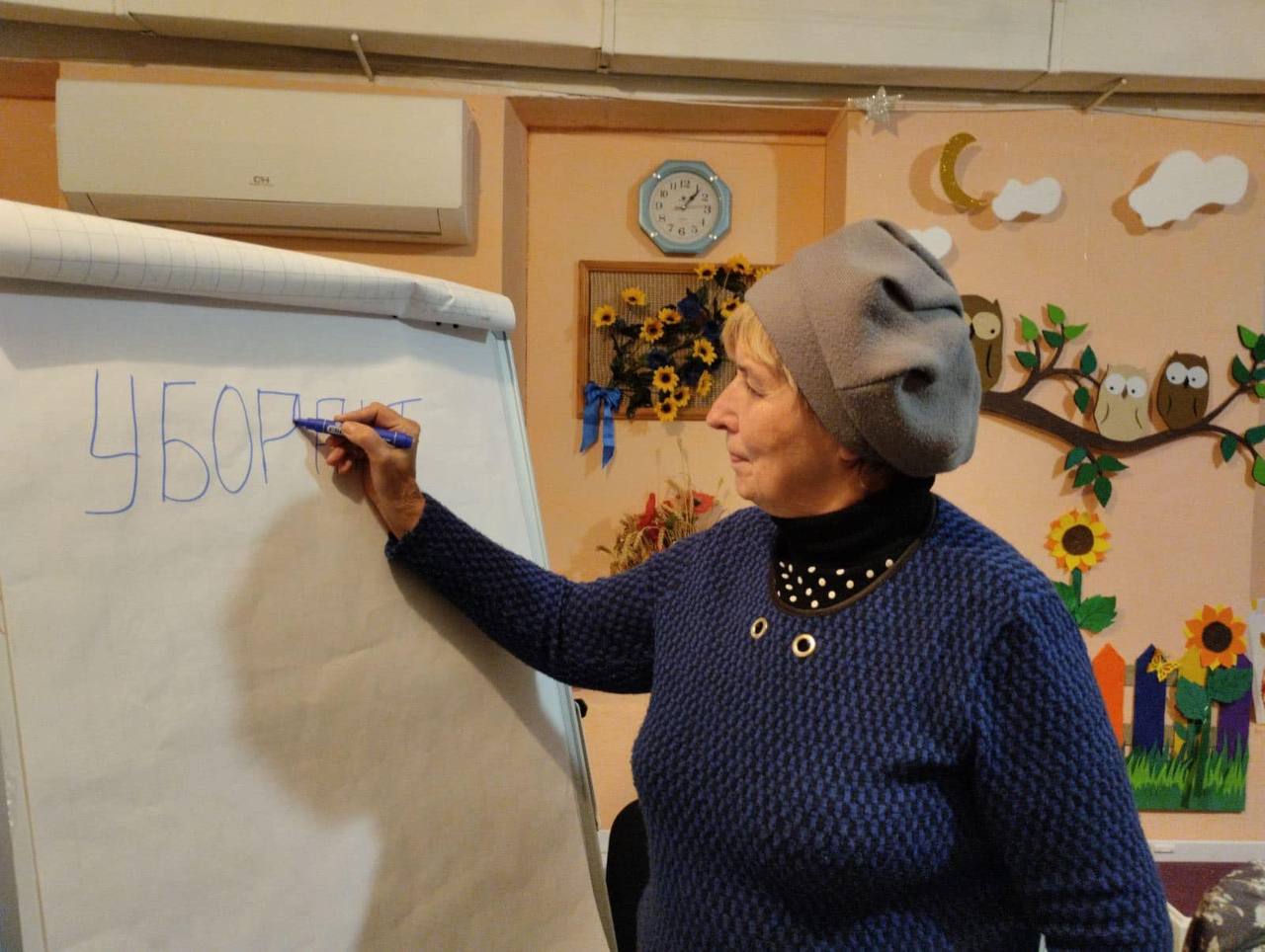 photo_5366078087915233786_y