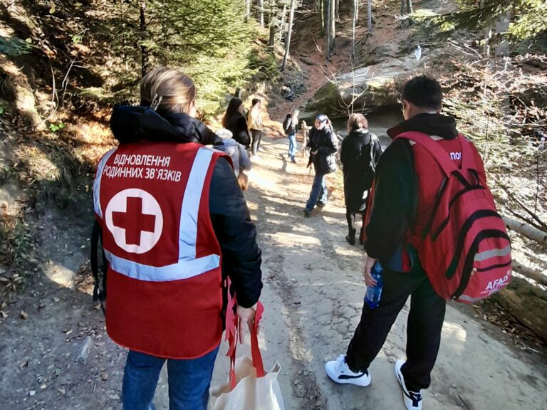 В Івано-Франківську відбулась соціалізуюча зустріч для родин зниклих безвісти від служби розшуку Українського Червоного Хреста
