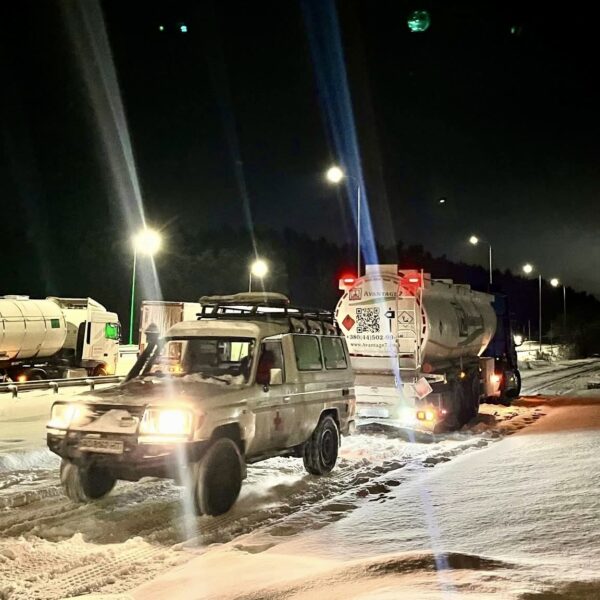Загони швидкого реагування допомагають у деблокуванні транспортних засобів