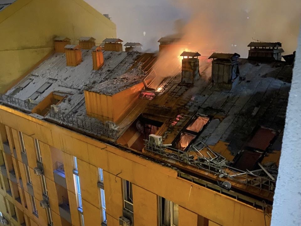 Київ: волонтери Українського Червоного Хреста допомагали на місці масованої атаки