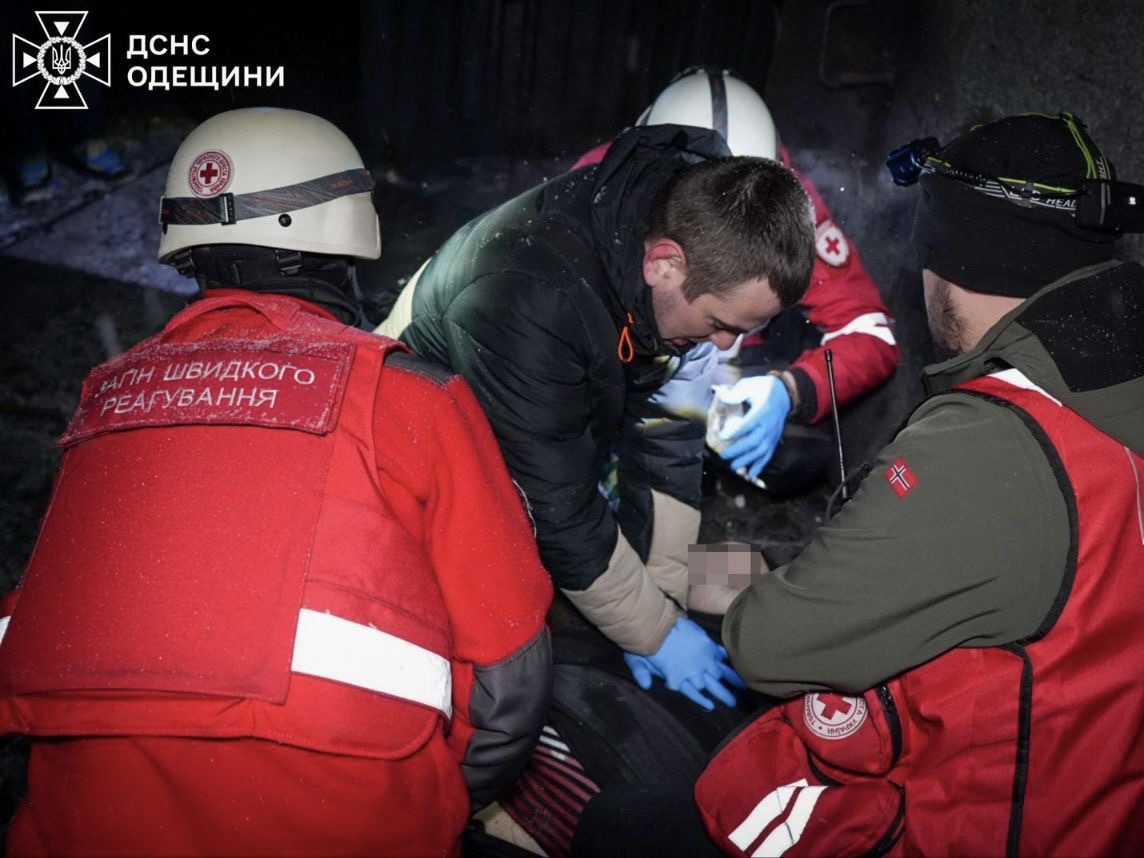 Odesa: Ukrainian Red Cross provided assistance at the site of the ...