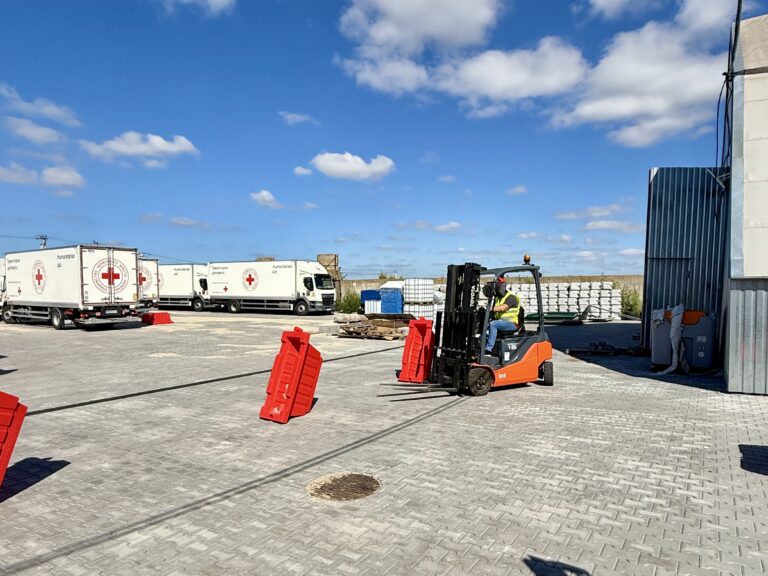 31 працівник департаменту логістики та закупівель НК ТЧХУ успішно пройшов спеціалізоване навчання з безпечного керування навантажувачами