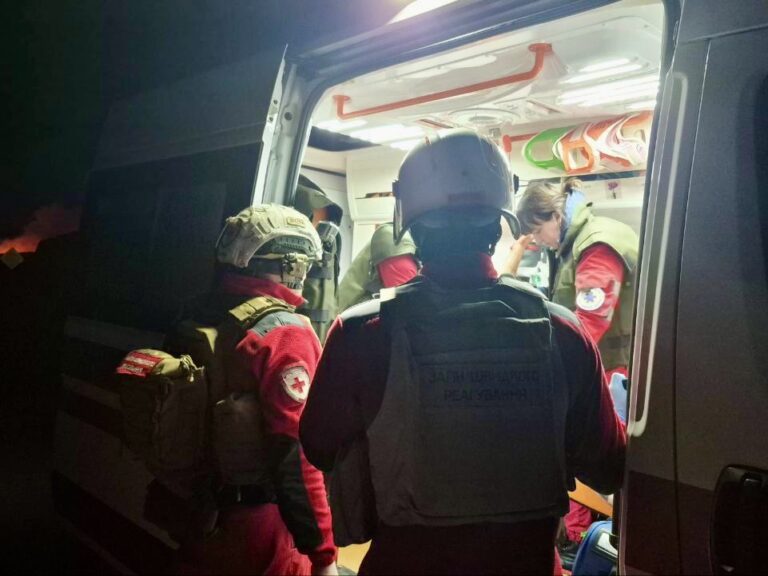 Загін швидкого реагування Українського Червоного Хреста у Київській області спільно з рятувальниками працював на місцях чергової&hellip;