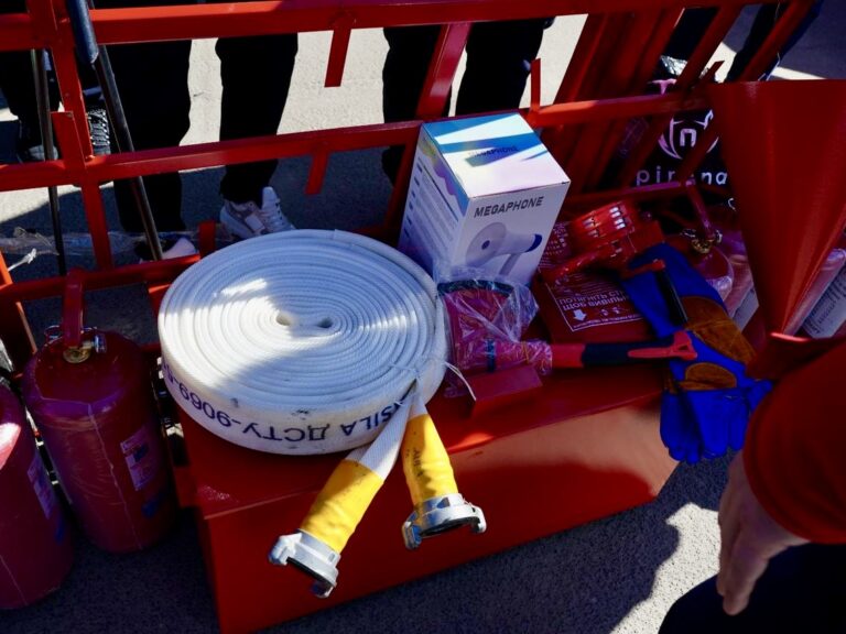 Український Червоний Хрест підтримав першу і єдину в Україні жіночу добровільну пожежну команду на Одещині