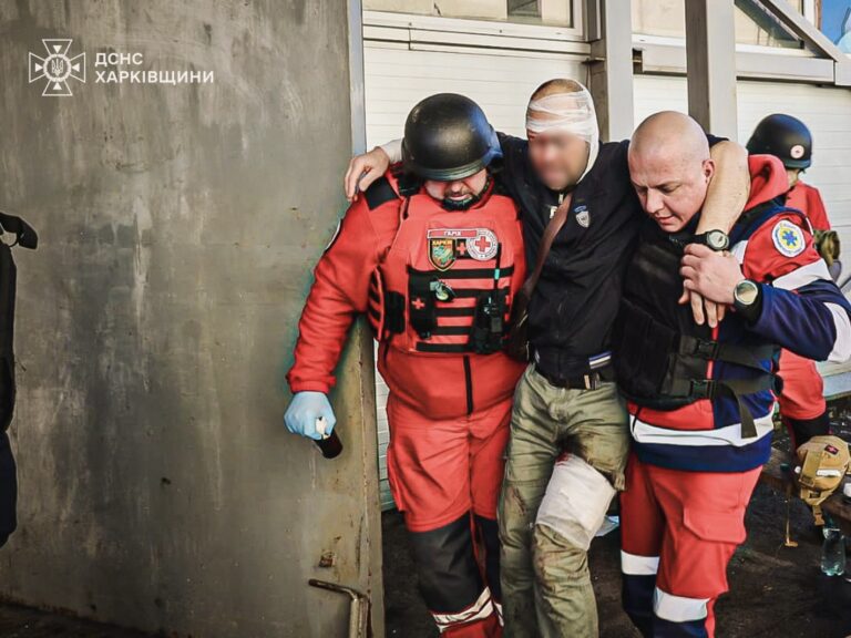 Kharkiv: The Ukrainian Red Cross is responding to another strike
