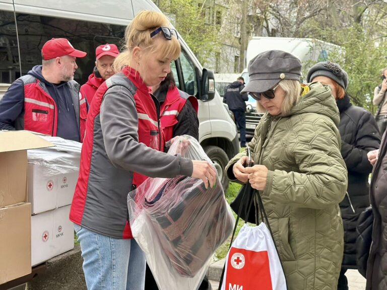 У Дніпрі Український Червоний Хрест підтримує постраждалих внаслідок масованих атак