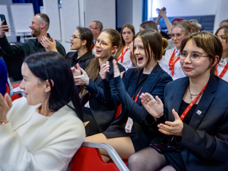 Відбувся ІІ Всеукраїнський турнір юних знавців міжнародного гуманітарного права