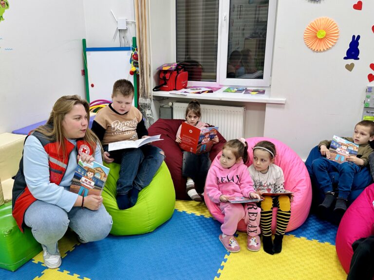 Як діяти, якщо загубився: у Миколаєві провели інтерактивний захід для дітей