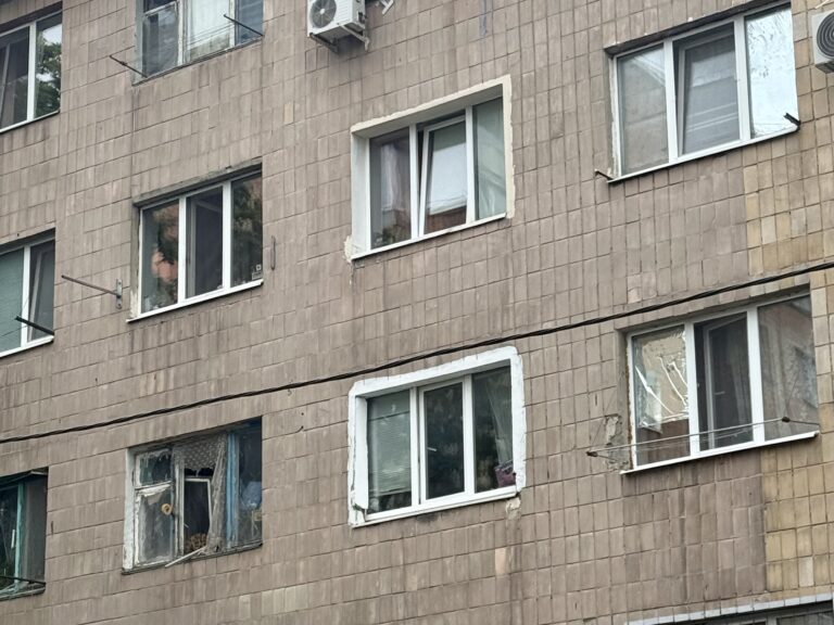 Український Червоний Хрест реагує на наслідки атаки у Полтаві