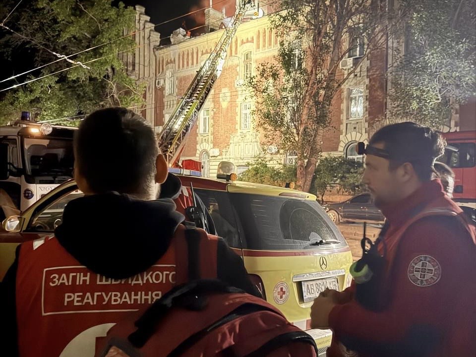 The Ukrainian Red Cross responded to a night-time attack in Odesa ...