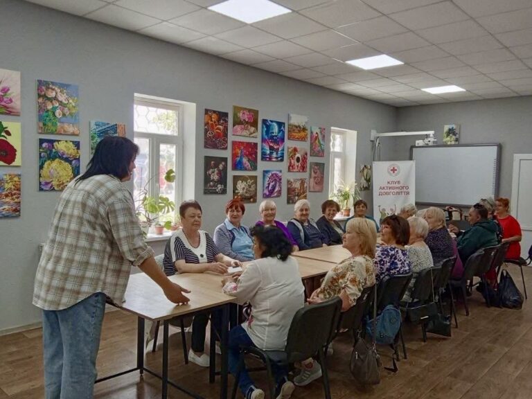 Lines that open new meanings: “Text Therapy” session held in Active Longevity Clubs in the Kirovohrad&hellip;