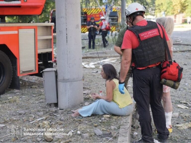 The Ukrainian Red Cross responded to the scenes of attacks in Zaporizhzhia