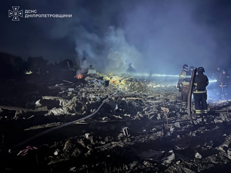 Dnipro region: Ukrainian Red Cross provides assistance at the site of the strike
