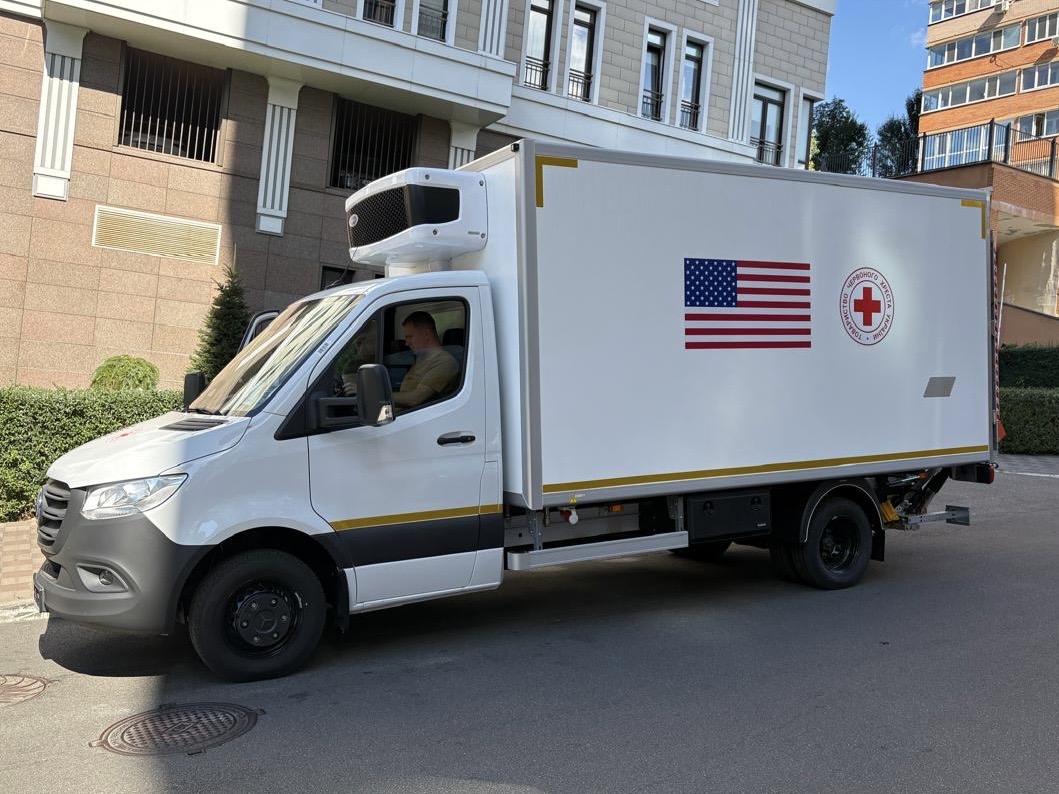 Український Червоний Хрест допомагає державним установам встановлювати особи загиблих, щоб родини могли отримати відповіді про долю…