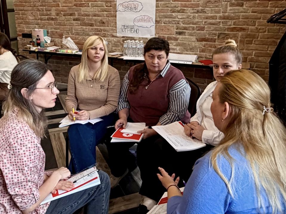 Ternopil hosts experience-sharing seminar for community-based psychosocial support trainers